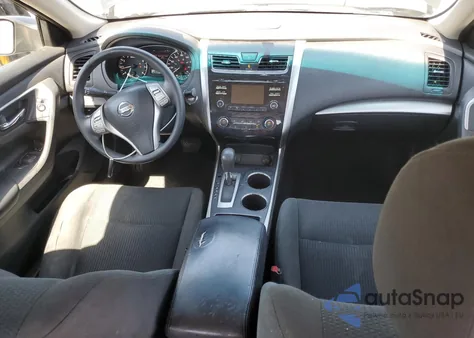 2015 Nissan Altima 2.5 z USA, uszkodzony, nr VIN 1N4AL3APXFC250254